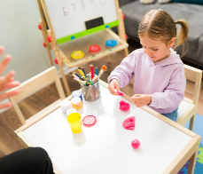 Atina çocuk terapisi